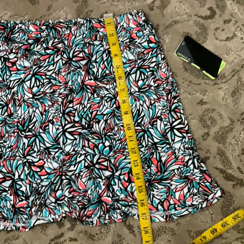 Skort - Picture 3 of 4